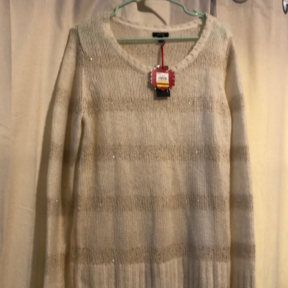 NWT Apt 9 sweater